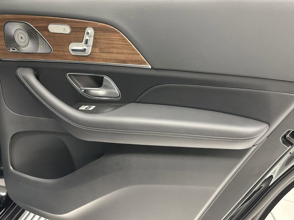 New 2026 Mercedes-Benz GLS 450 4MATIC image 20