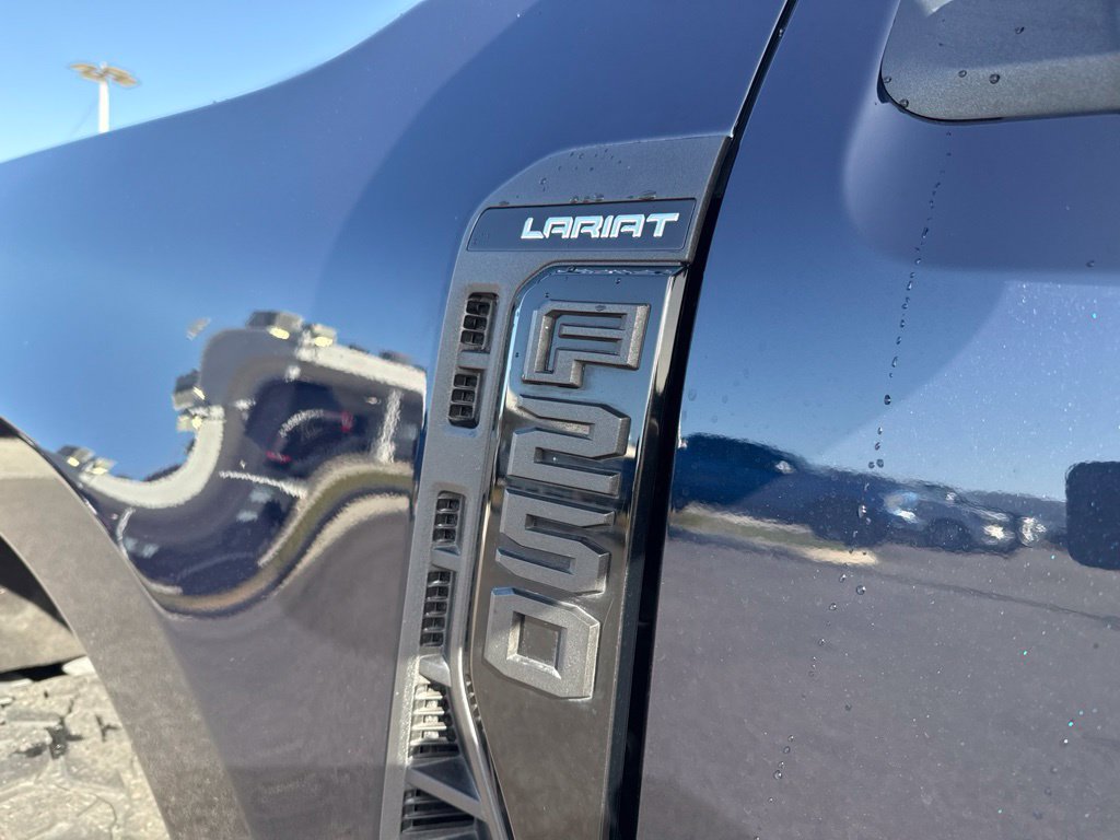 Used 2024 Ford F250 Lariat w/ Lariat Ultimate Package AWD/4WD image 12