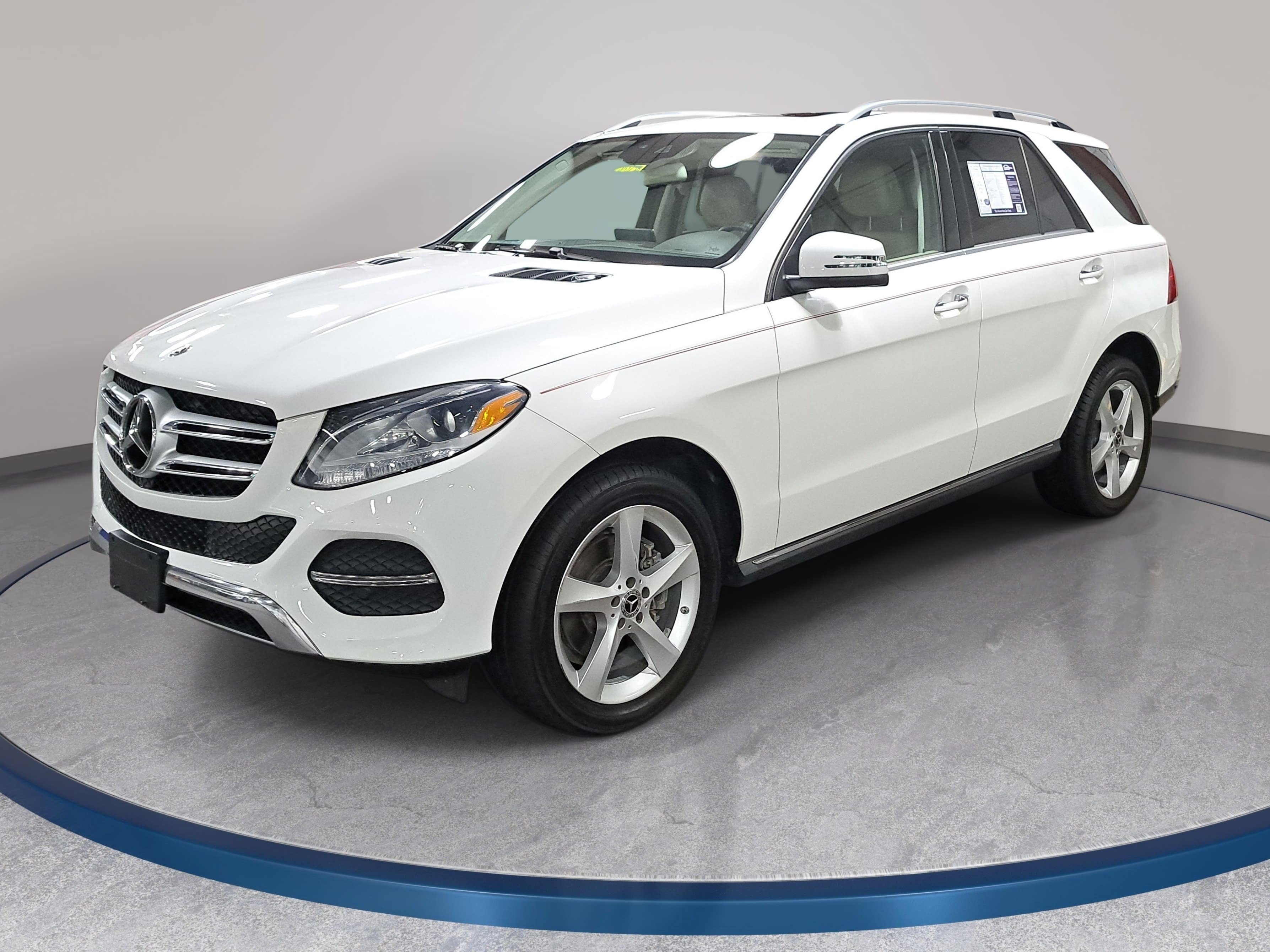 Used 2018 Mercedes-Benz GLE 350 4MATIC image 1