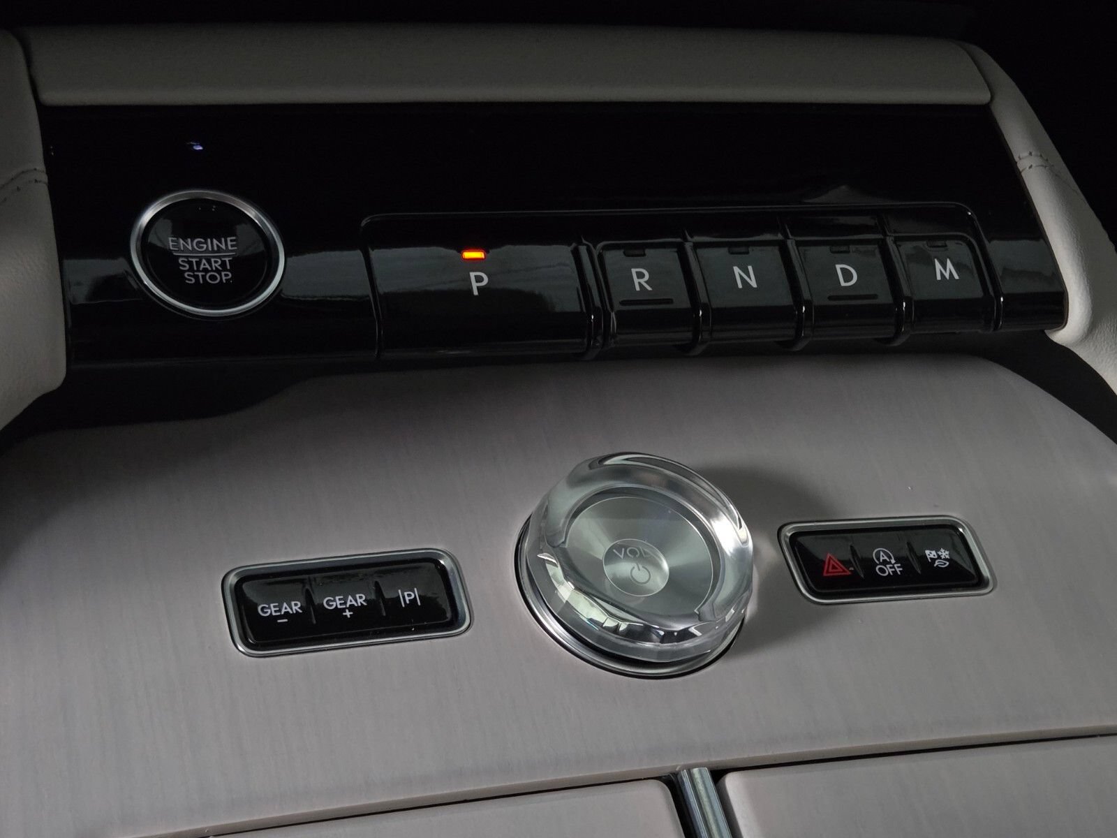 New 2026 Lincoln Navigator L Reserve w/ Jet Appearance Package AWD/4WD image 30