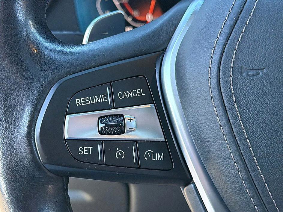 Used 2019 BMW X5 xDrive40i w/ Premium Package 2 image 16