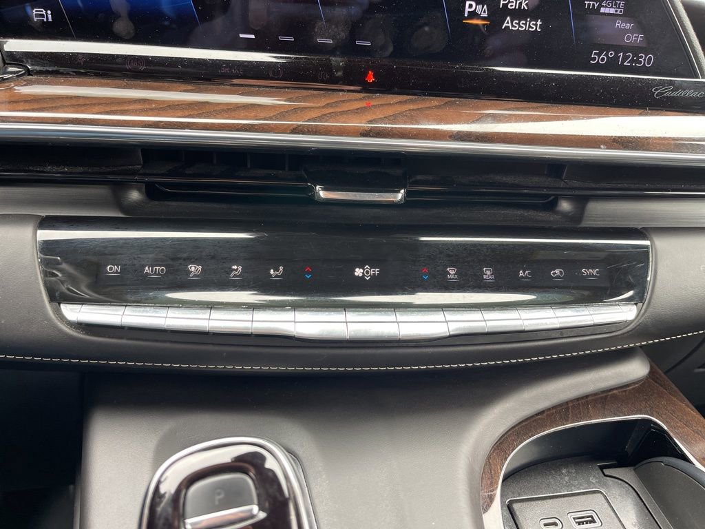 Used 2023 Cadillac Escalade ESV Sport Platinum image 12