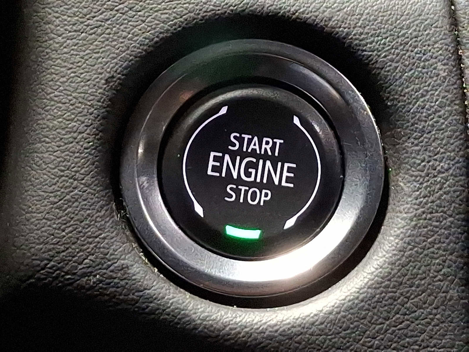 Used 2024 Chevrolet Tahoe Z71 w/ Luxury Package image 26