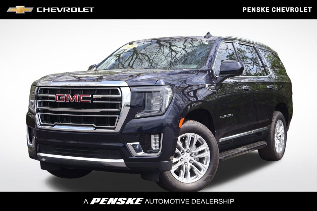 Used 2021 GMC Yukon SLT image 1