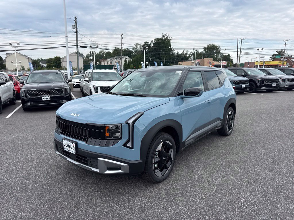 New 2027 Kia Seltos S