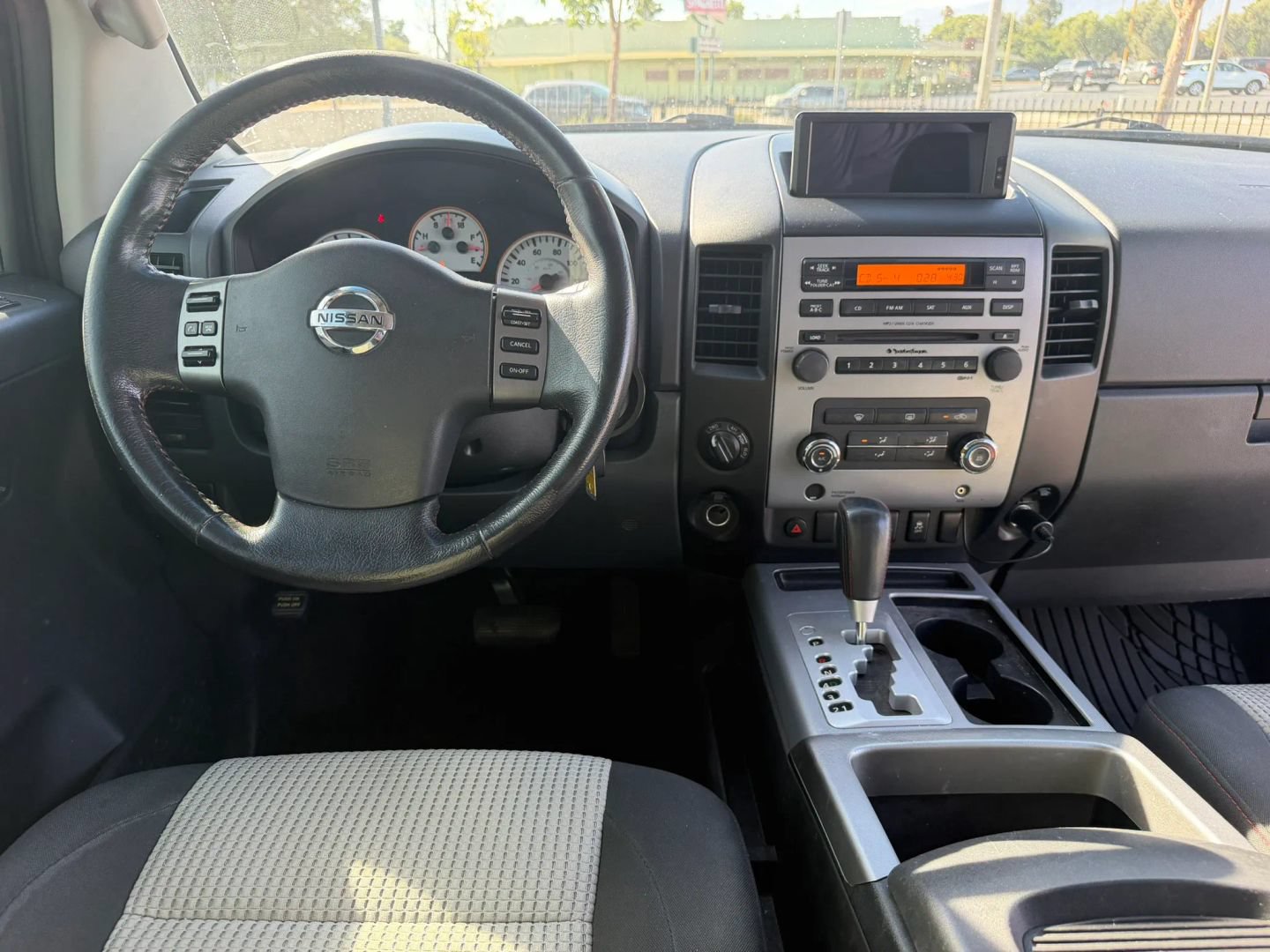 Used 2012 Nissan Titan SV AWD/4WD image 18