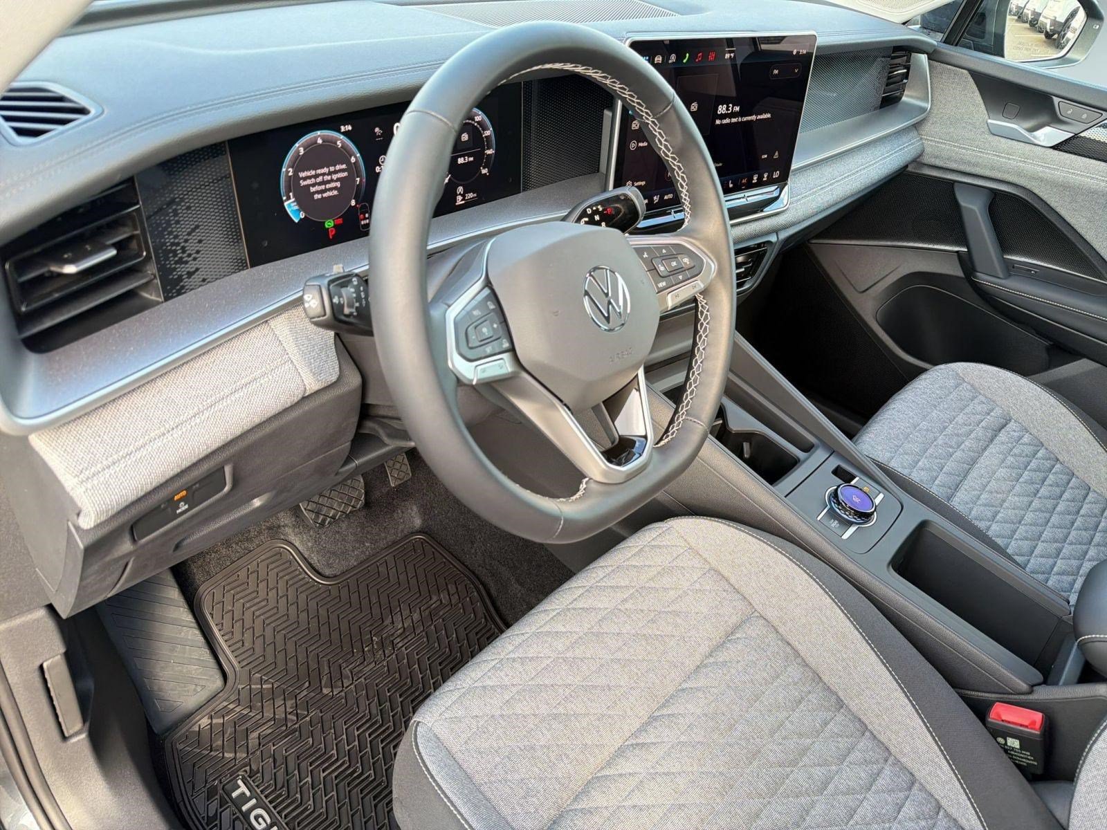 Certified 2026 Volkswagen Tiguan S FWD image 4