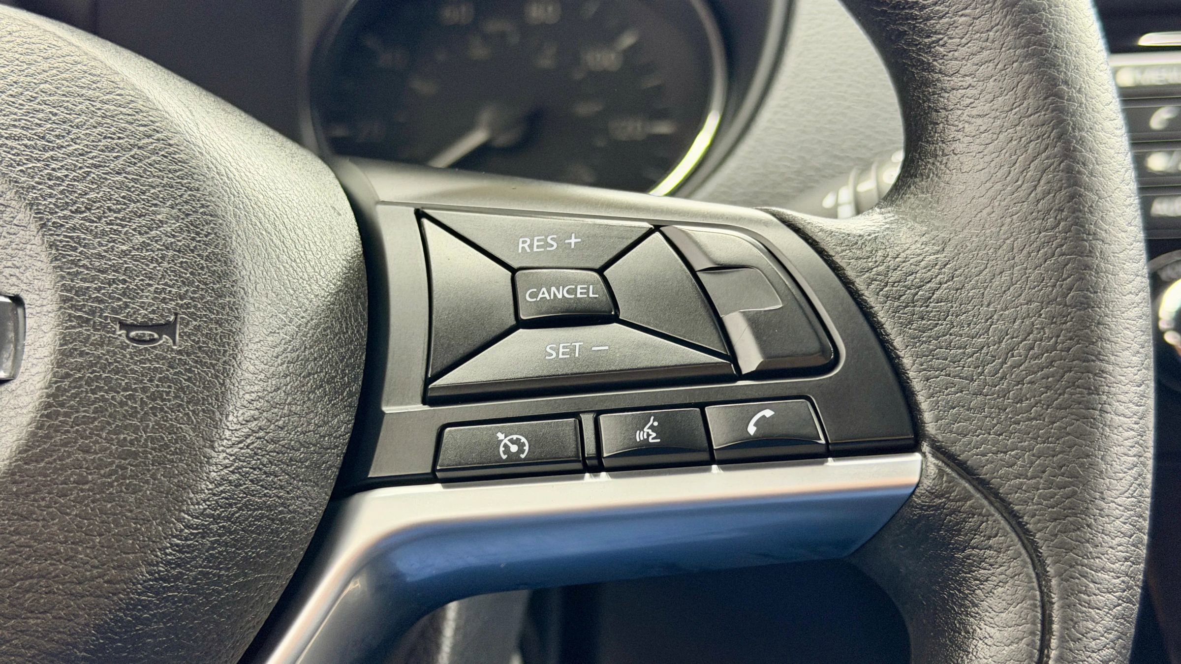 Used 2019 Nissan Rogue S image 20