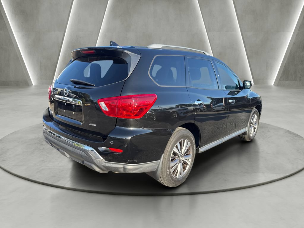 Used 2019 Nissan Pathfinder S AWD/4WD image 7