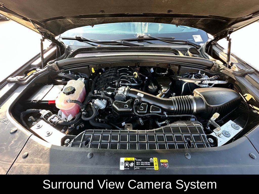 Used 2024 Jeep Grand Cherokee L Limited w/ Luxury Tech Group II image 38