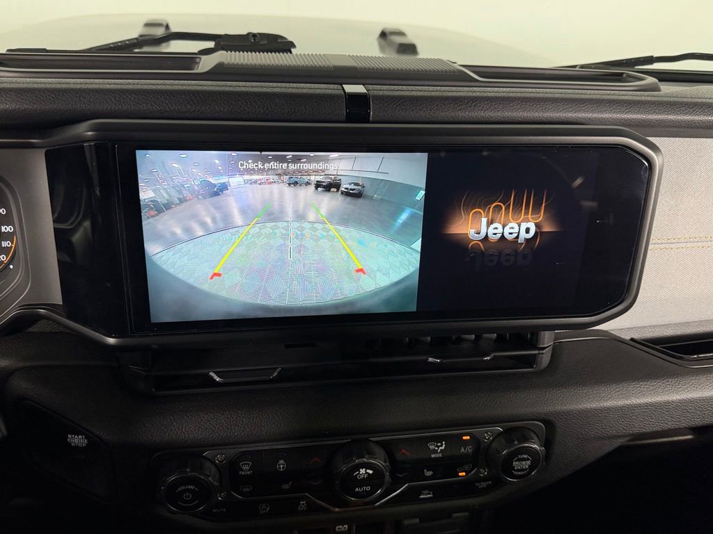 Used 2024 Jeep Wrangler Sport S image 15