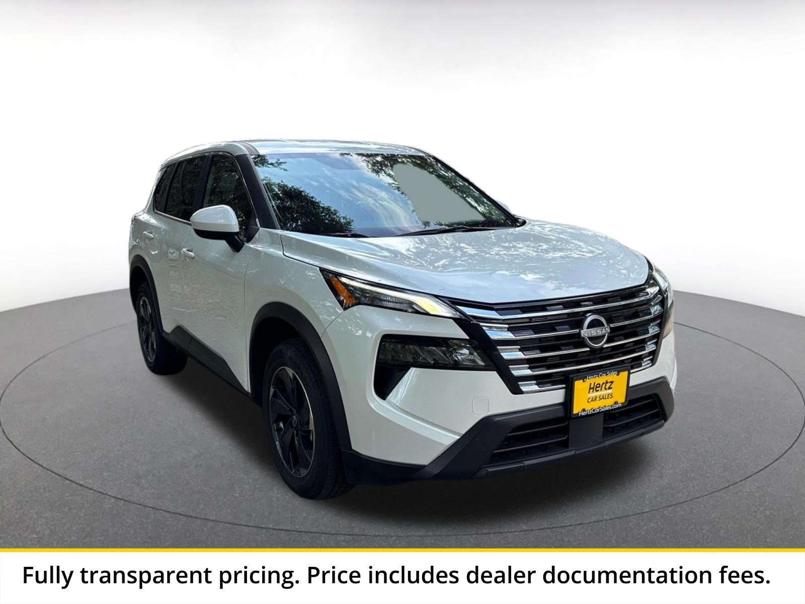Used 2025 Nissan Rogue SV AWD/4WD image 1