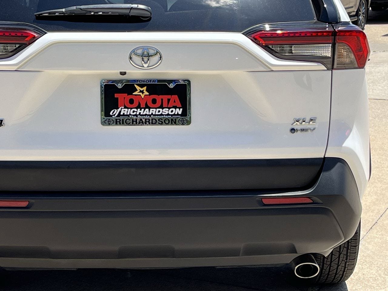 Used 2025 Toyota RAV4 XLE AWD/4WD image 6