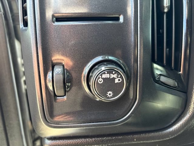 Used 2019 Chevrolet Silverado 2500 W/T w/ WT Convenience Package AWD/4WD image 19