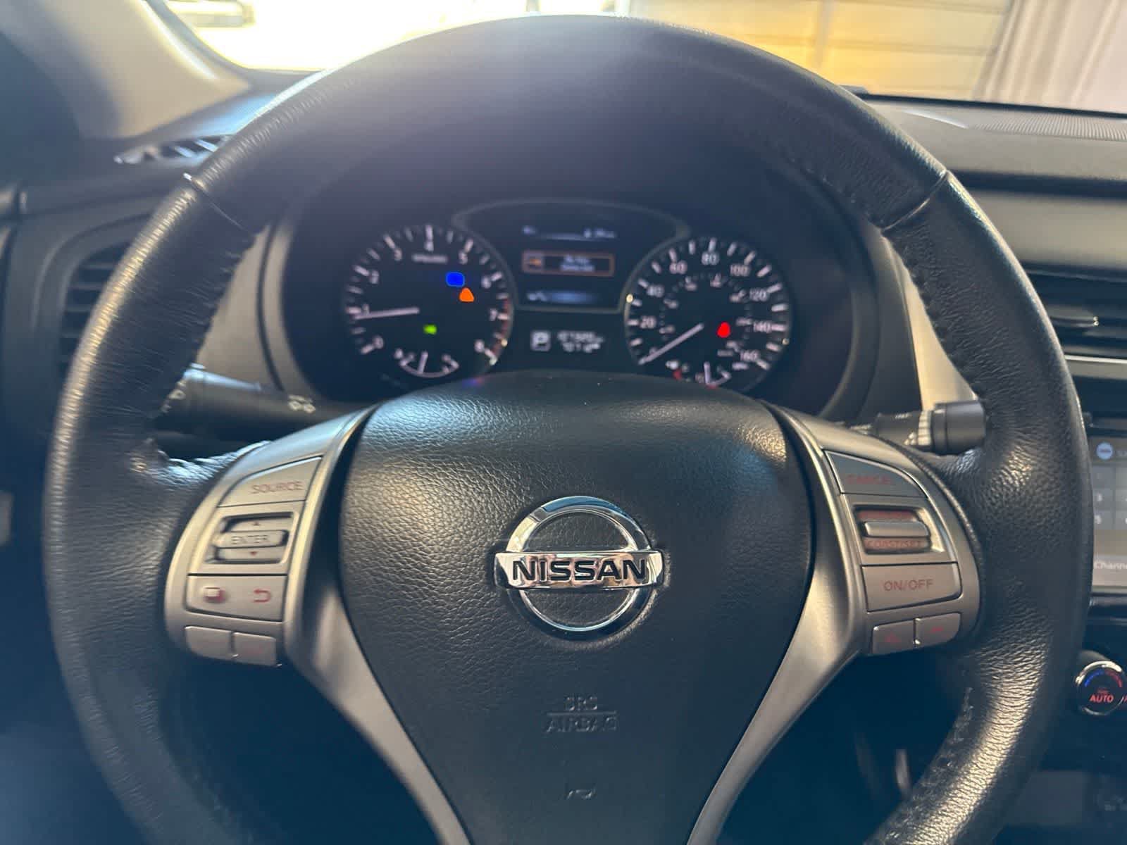 Used 2015 Nissan Altima 2.5 SV w/ Convenience Package FWD image 22