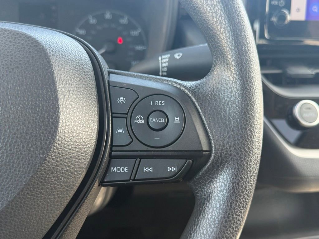 Used 2023 Toyota Corolla LE w/ LE Premium Package image 20