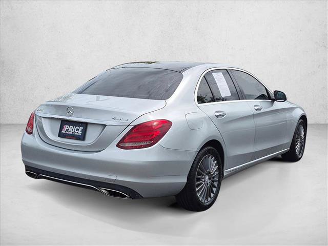 Used 2015 Mercedes-Benz C 300 4MATIC Sedan image 5