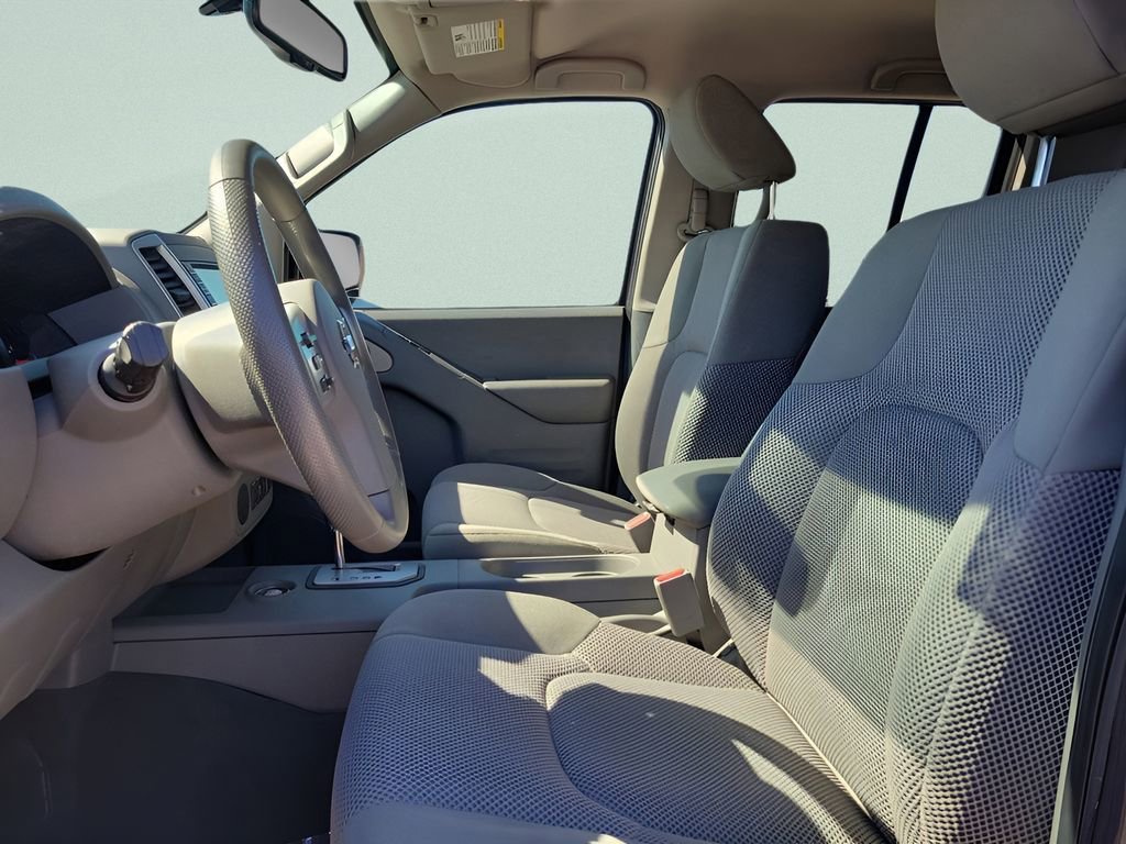 Used 2021 Nissan Frontier SV image 20