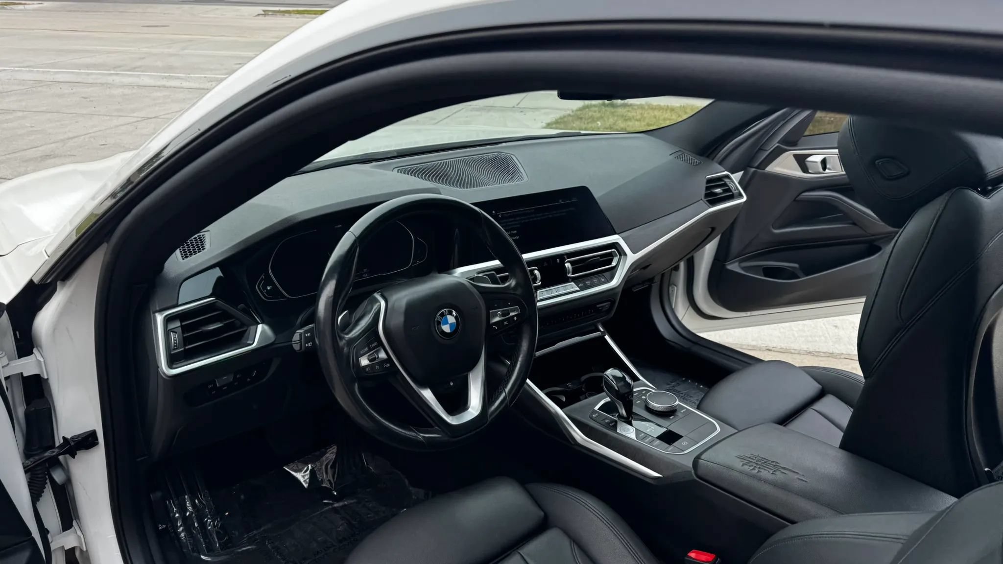 Used 2021 BMW 430i Coupe w/ Convenience Package RWD image 18