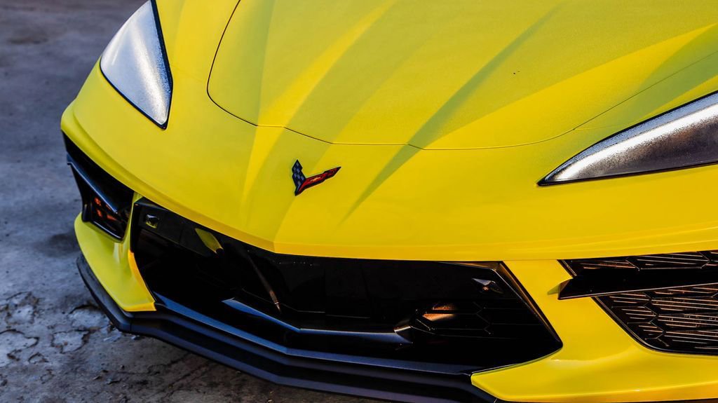 Used 2024 Chevrolet Corvette Stingray w/ Z51 Performance Package image 6