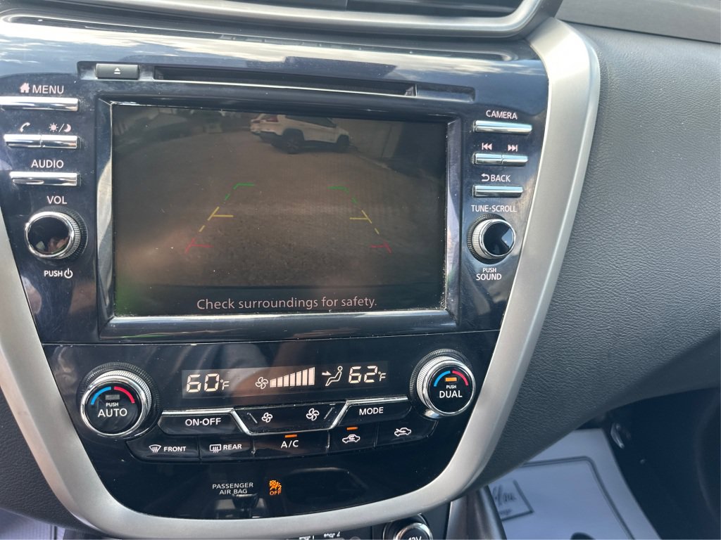 Used 2022 Nissan Murano SV w/ SV Midnight Edition Package FWD image 32