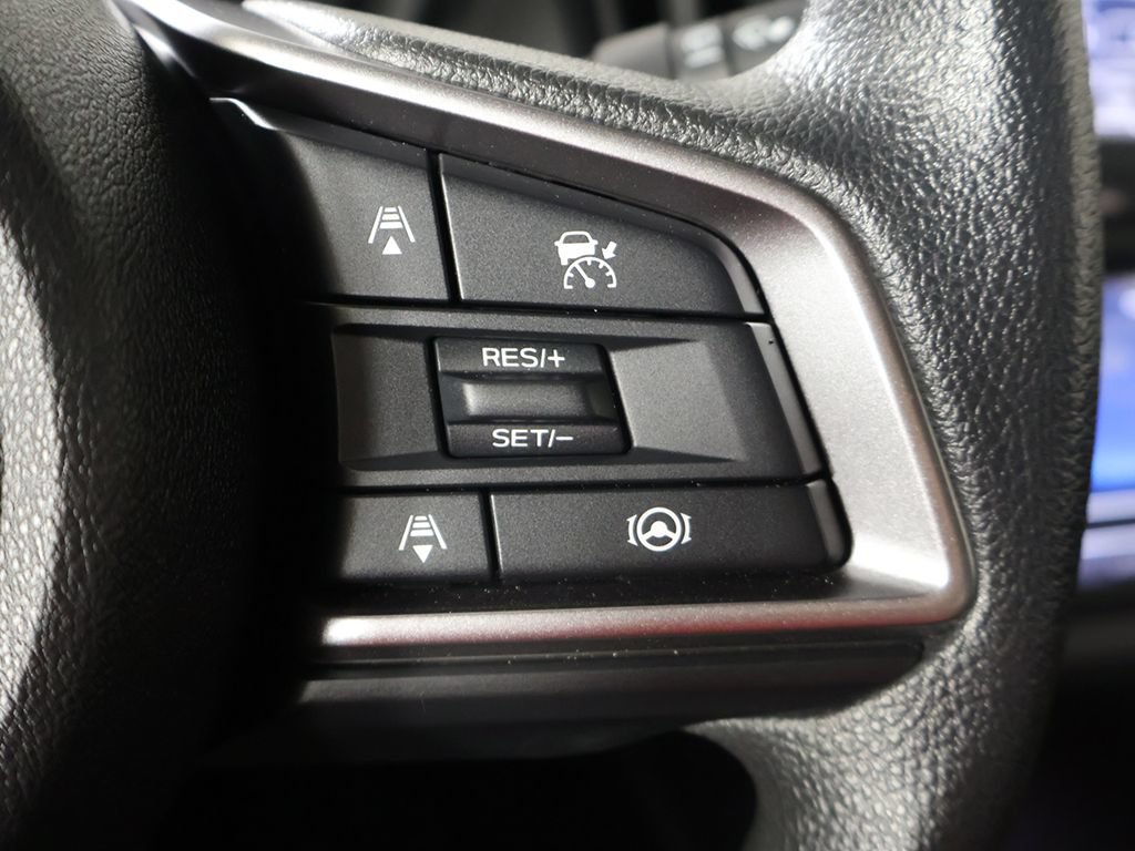 Used 2025 Subaru Impreza 2.0i AWD/4WD image 36