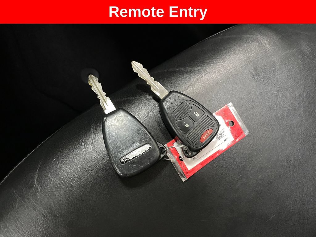 Used 2016 Jeep Wrangler Unlimited Sahara AWD/4WD image 4