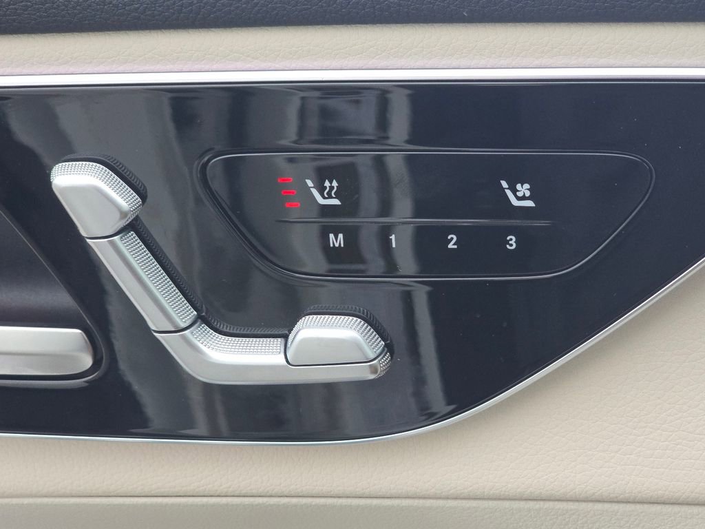 Certified 2025 Mercedes-Benz GLC 350e 4MATIC image 7