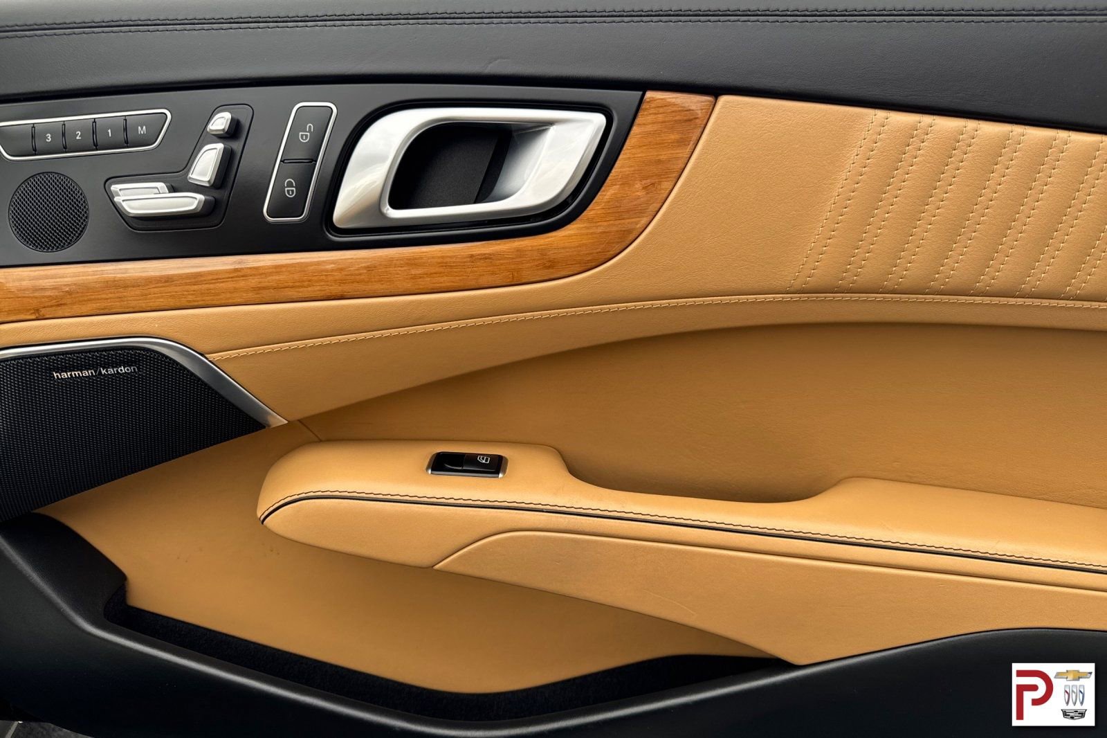 Used 2015 Mercedes-Benz SL 400 image 18