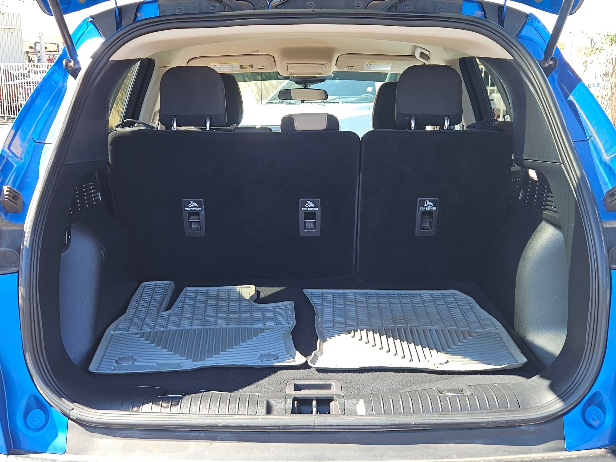 Used 2020 Ford Escape SE image 6