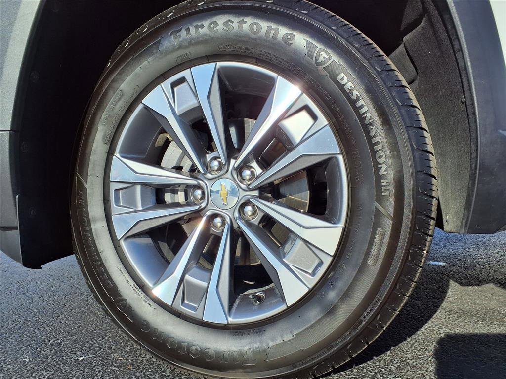 Used 2025 Chevrolet Equinox LT image 30