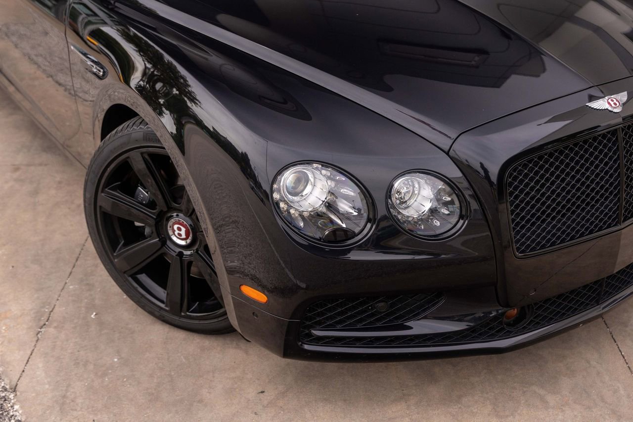 Used 2018 Bentley Flying Spur S V8 AWD/4WD image 3