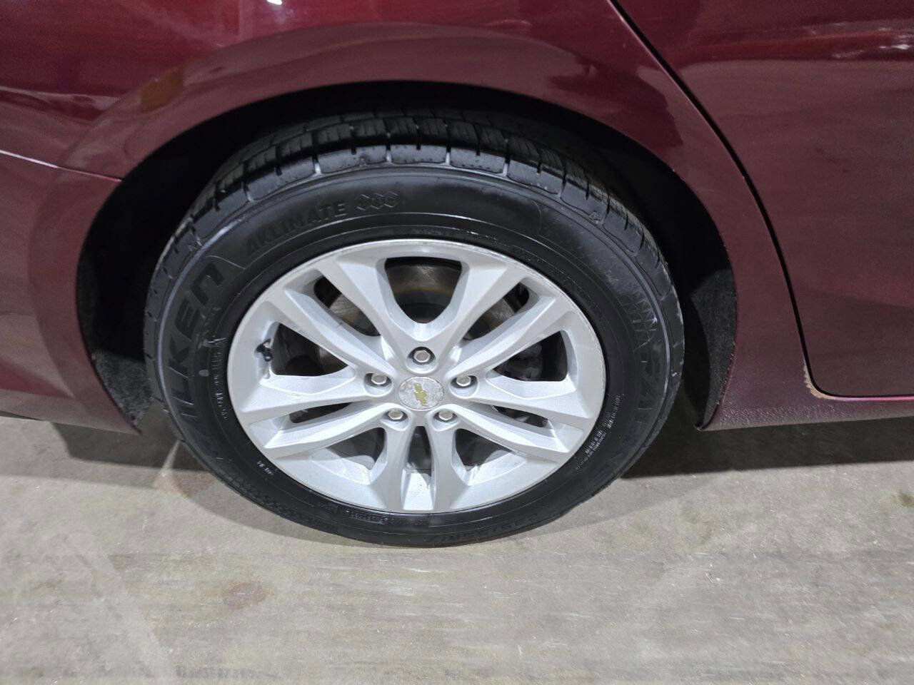 Used 2016 Chevrolet Malibu LT w/ Leather Package image 20