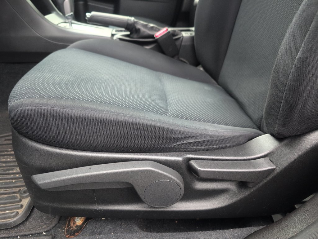 Used 2013 Subaru Impreza 2.0i Premium AWD/4WD image 13