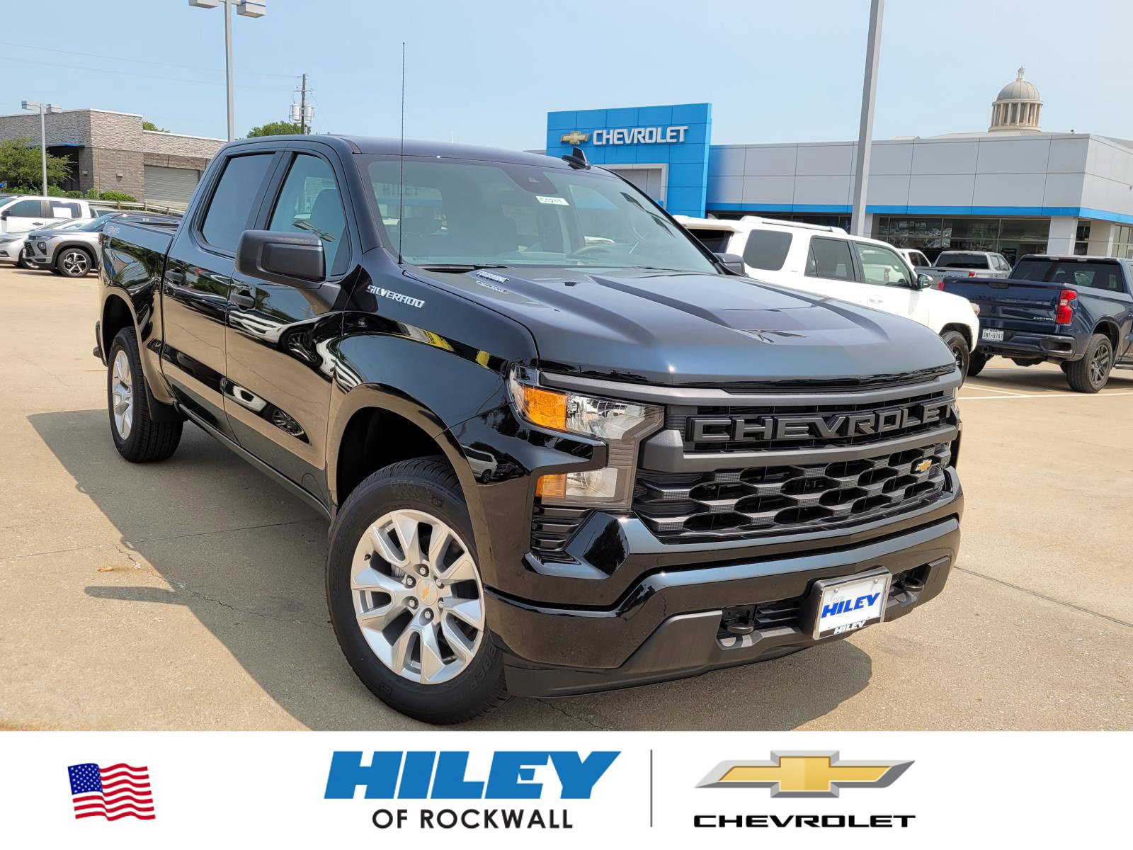 New 2026 Chevrolet Silverado 1500 Custom AWD/4WD 360° Tour