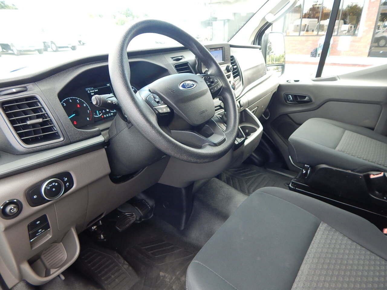 Used 2025 Ford Transit 250 Low Roof w/ Exterior Upgrade Package RWD image 17