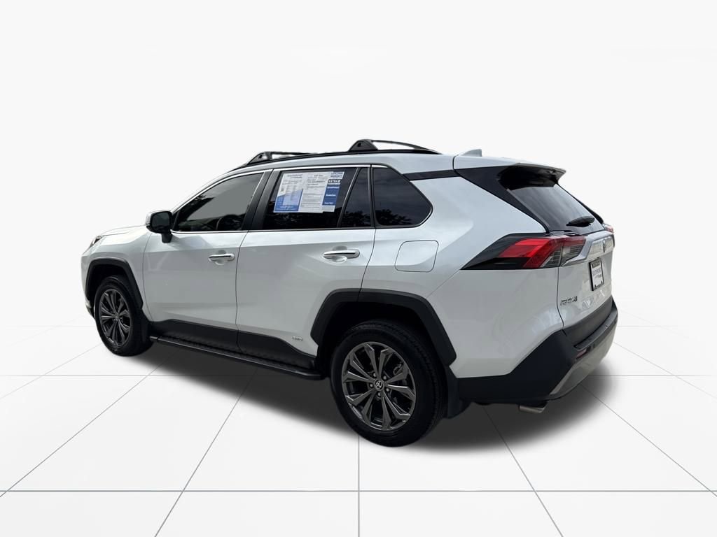 Used 2025 Toyota RAV4 Limited image 6