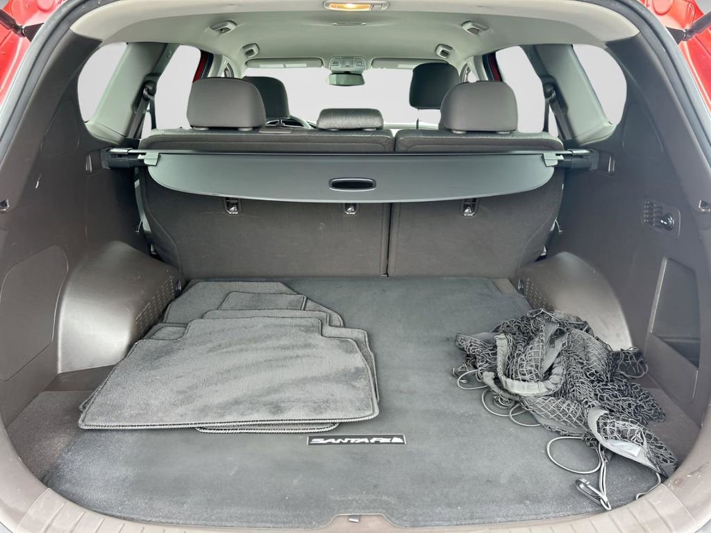 Used 2020 Hyundai Santa Fe SEL image 15