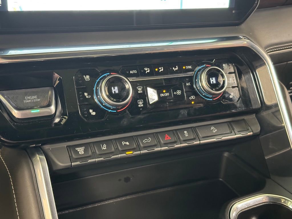 Used 2024 GMC Sierra 2500 Denali Ultimate AWD/4WD image 37