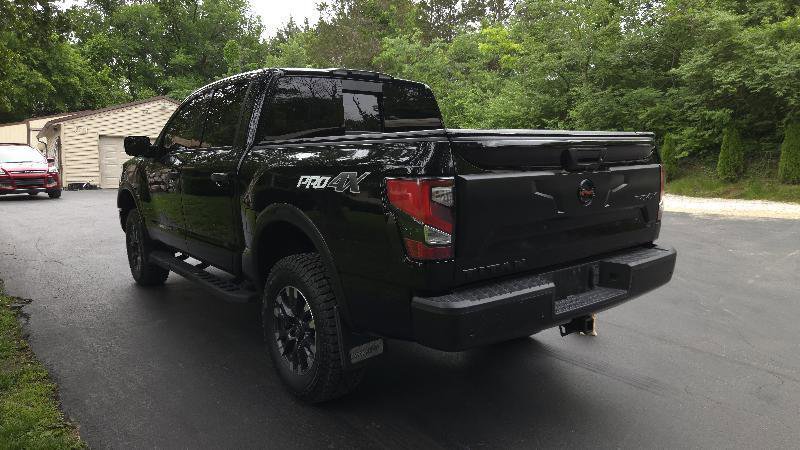 Used 2021 Nissan Titan PRO-4X w/ Pro-4x Convenience Package AWD/4WD image 5