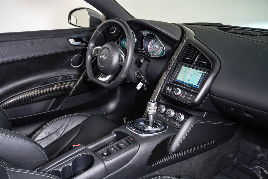 Used 2012 Audi R8 V8 AWD/4WD image 17