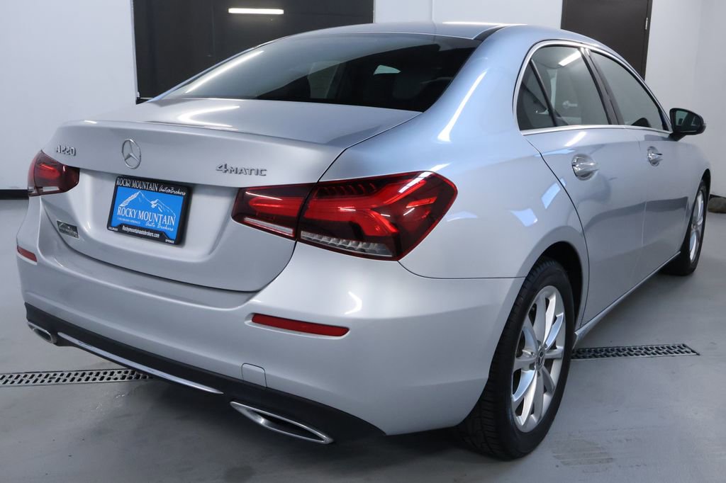 Used 2022 Mercedes-Benz A 220 4MATIC w/ Premium Package Lite image 7
