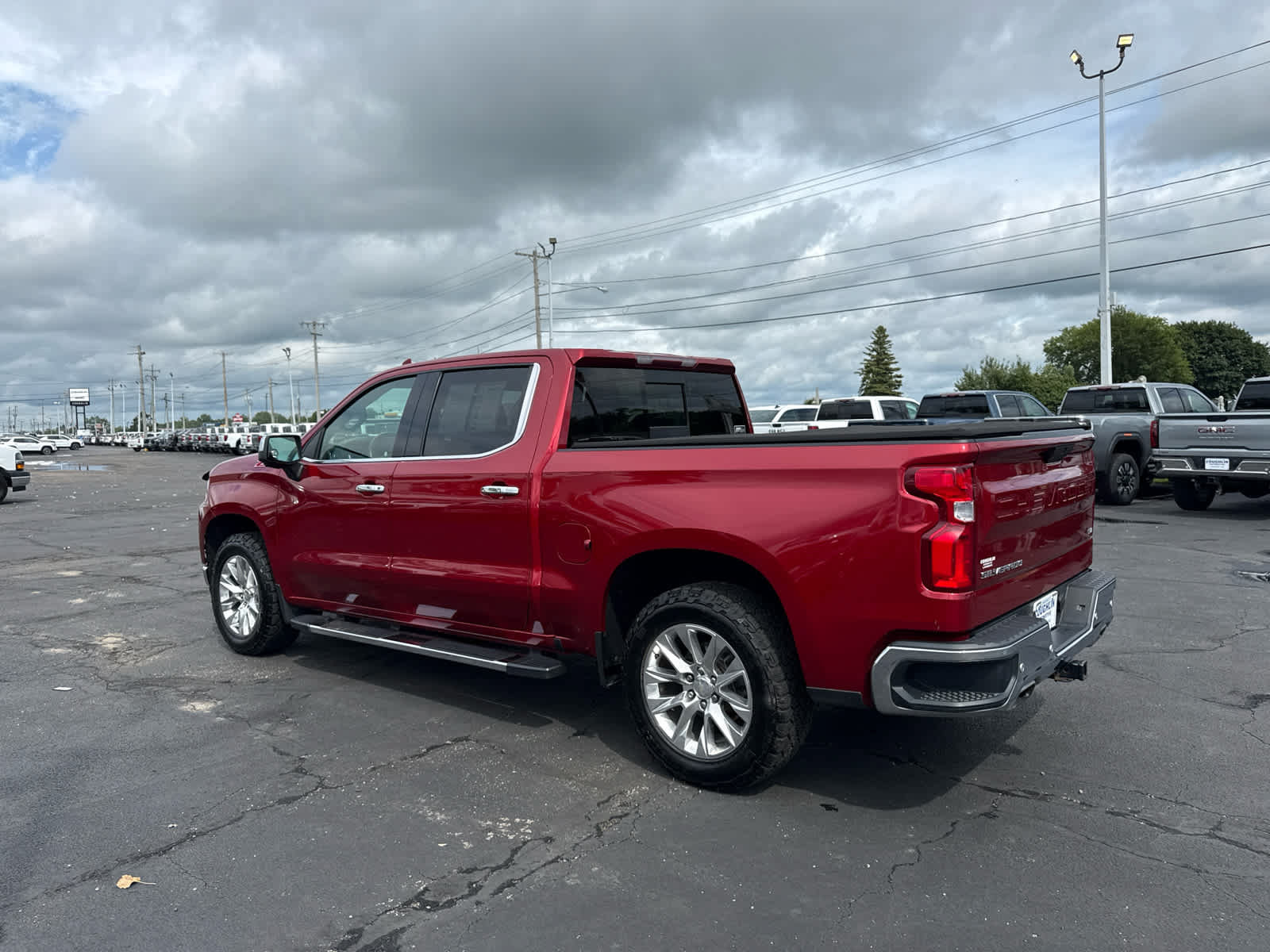 Certified 2021 Chevrolet Silverado 1500 LTZ w/ Z71 Off-Road Package AWD/4WD image 3