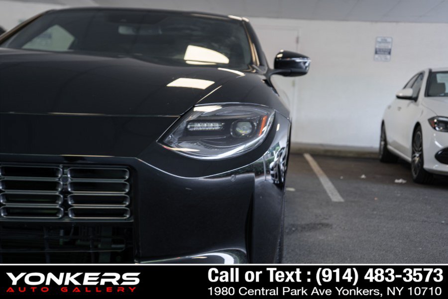 Used 2024 Nissan Z Performance w/ Floor Mat Package RWD image 9