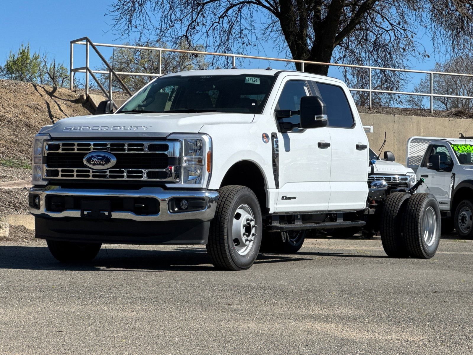 New 2026 Ford F350 XL w/ XL Chrome Package image 7