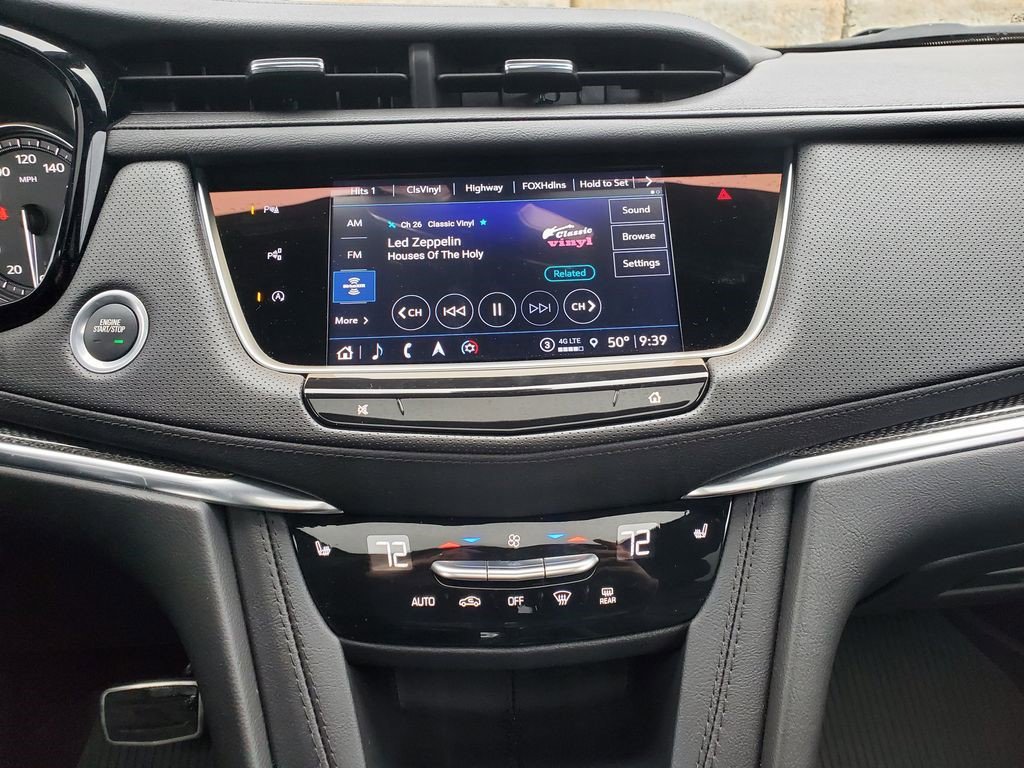 Certified 2023 Cadillac XT5 Sportv w/ Technology Package image 29