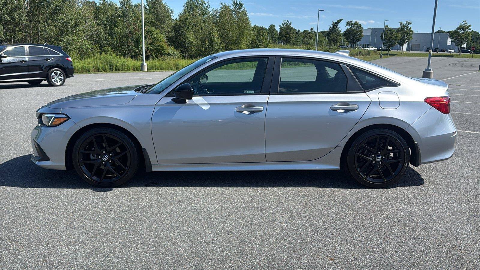 Used 2024 Honda Civic Sport image 11