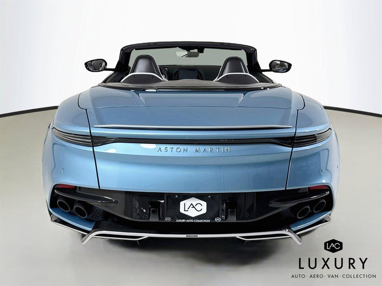 Used 2023 Aston Martin DBS Superleggera Volante RWD image 7