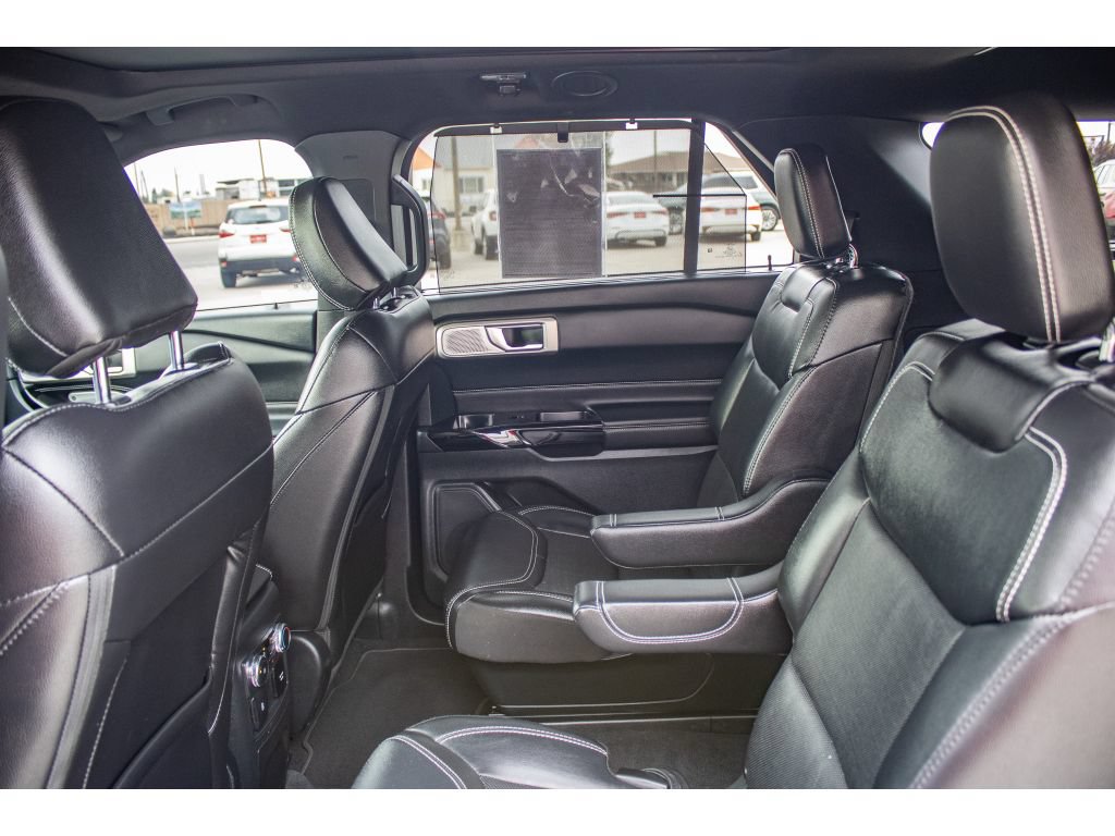 Used 2022 Ford Explorer ST w/ Equipment Group 401A AWD/4WD image 17