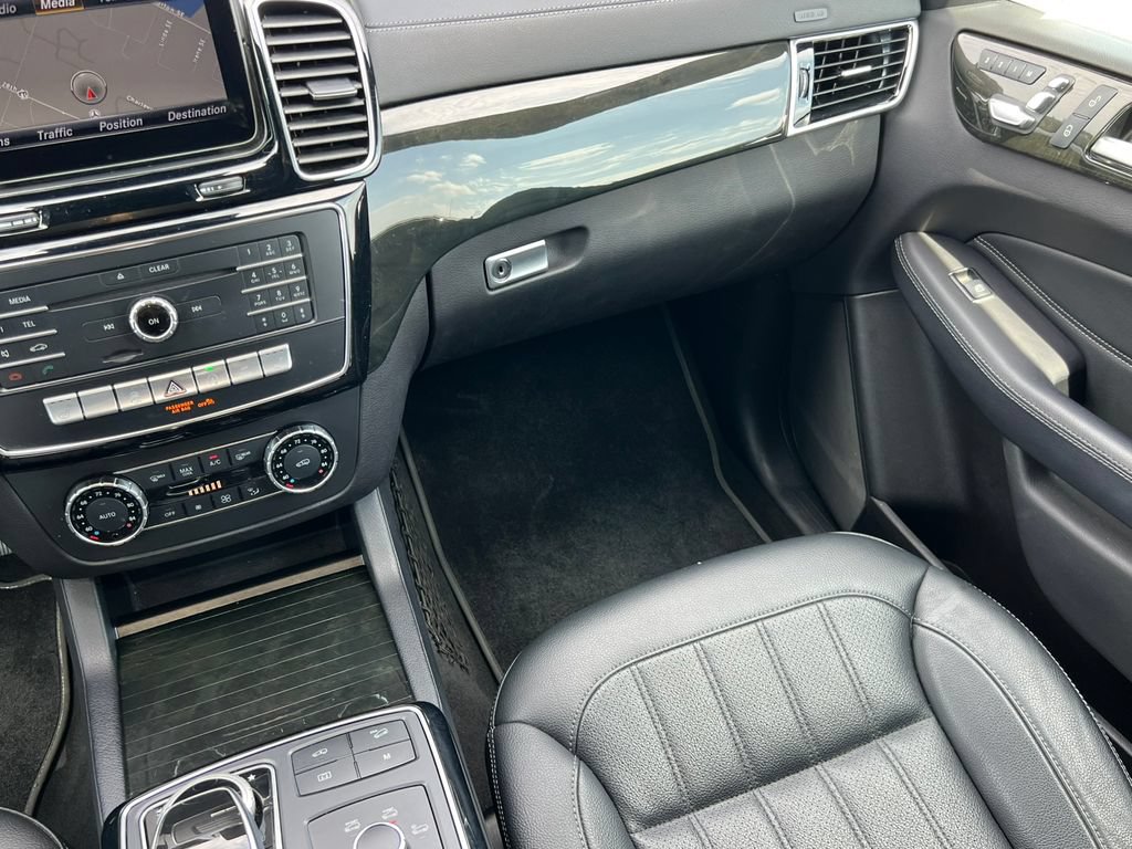 Used 2019 Mercedes-Benz GLS 450 4MATIC image 35